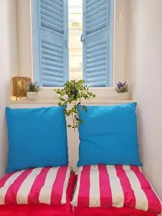 Near Valletta Ferry Two Bedrooms One Living Room Sliema Malta