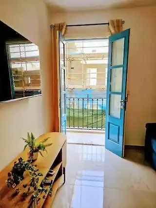 Near Valletta Ferry Two Bedrooms One Living Room Sliema Apartment