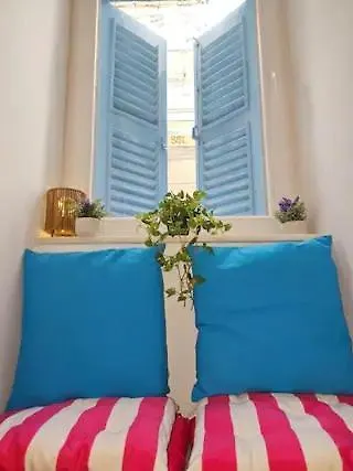 Near Valletta Ferry Two Bedrooms One Living Room Sliema Apartment