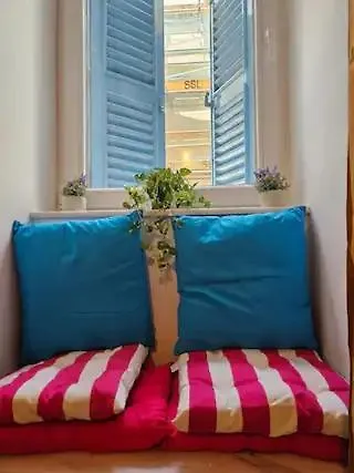 Near Valletta Ferry Two Bedrooms One Living Room Sliema 0*,  Malta